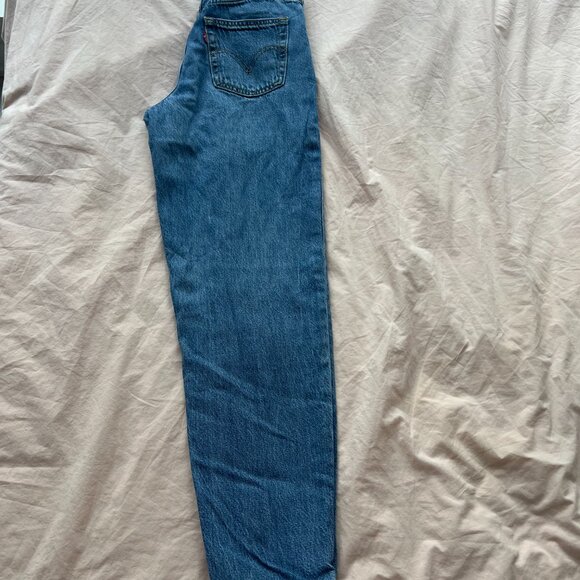 Levis size 24 high loose taper jeans - Picture 3 of 4